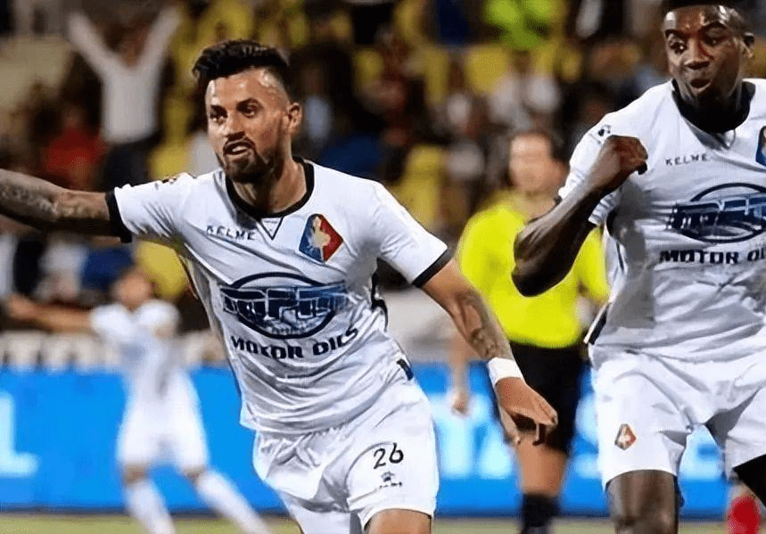 也引发了外 也引发了外