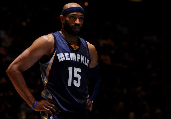 投手两个关 投手两个关